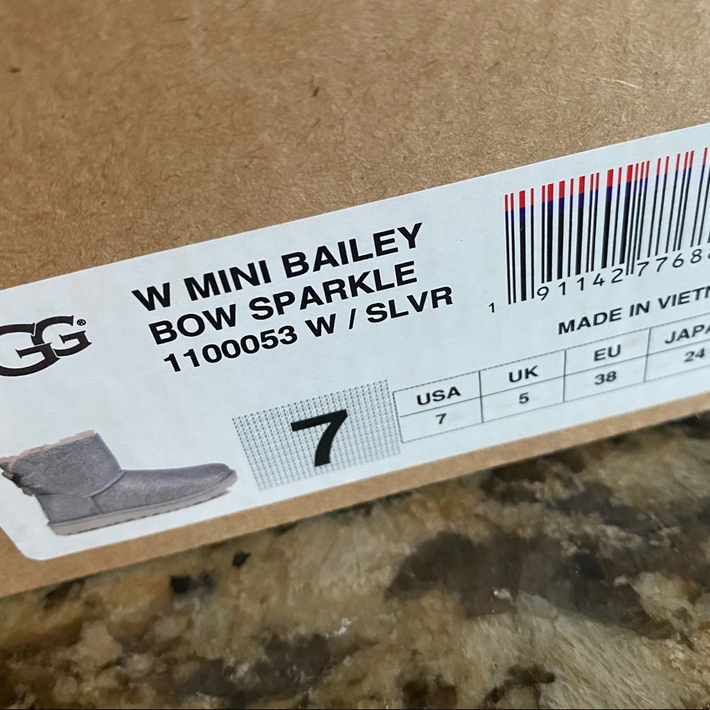 UGG Mini Bailey Bow Silver Sparkle Boots - Picture 4 of 15